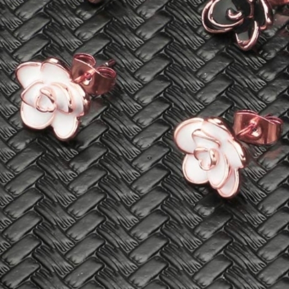 Jewelry - Rose Flower Stud Earrings